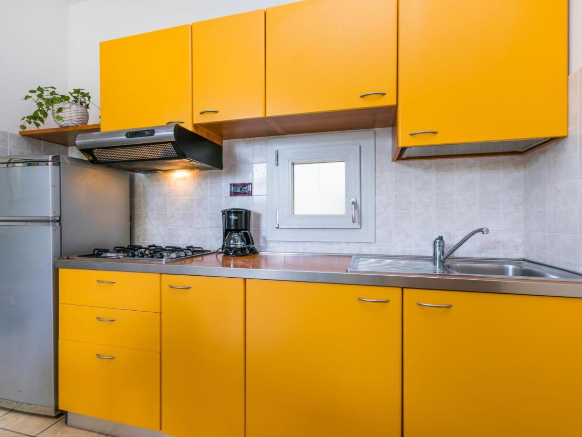 Apartment Robinia-Pinetine-4 By Interhome Дуна Верде Екстериор снимка